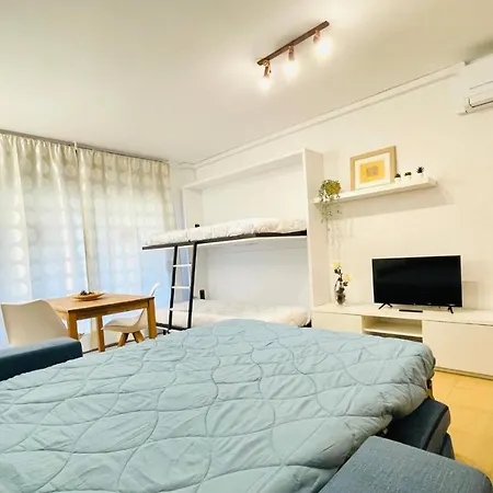 Estudio Familiar Con Piscina En Playa Levante Apartment Salou